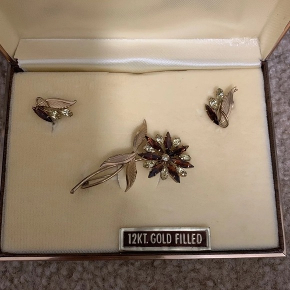 Vintage Tru-Kay 12K Gold-filled Earrings & Pin - Picture 2 of 7
